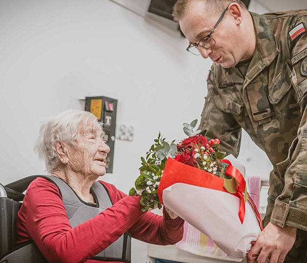 Świąteczne spotkania Terytorialsów z kombatantami-368574