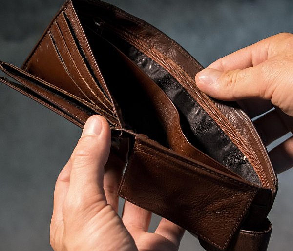 Twój przelew może "utknąć" na 5 dni. Lepiej sprawdź, zanim go wyślesz-368700