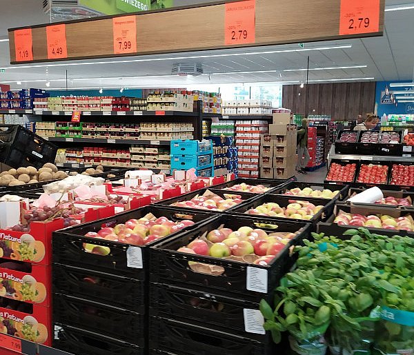 Do której zrobisz zakupy w Sylwestra? Znane sieci podały godziny-368965