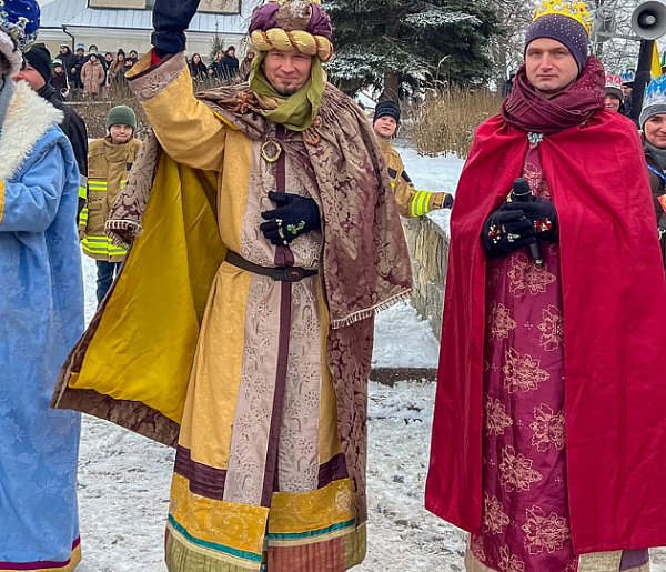 XII Orszak Trzech Króli przeszedł ulicami Biłgoraja-369094