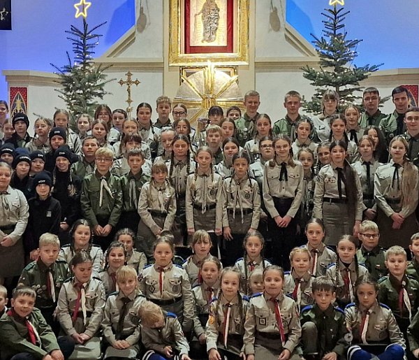 Kolęda, która połączyła pokolenia. Wyjątkowe popołudnie harcerzy-369406
