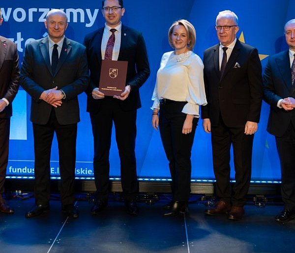 36 mln zł na edukację i inicjatywy społeczne