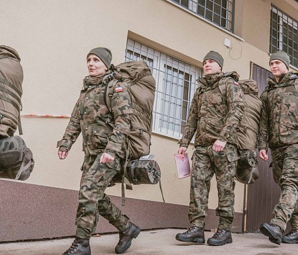 186 ochotników z lubelskiego rozpoczęło „Ferie z WOT”