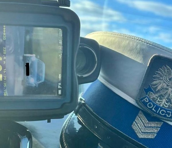 Narol: Szalony rajd 33-latka przerwany przez policję