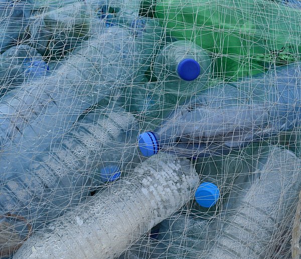 Badanie: 62 proc. Polaków oddaje opakowania w systemie kaucyjnym