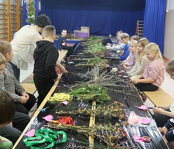 Palmy wielkanocne w Łabuńkach Pierwszych