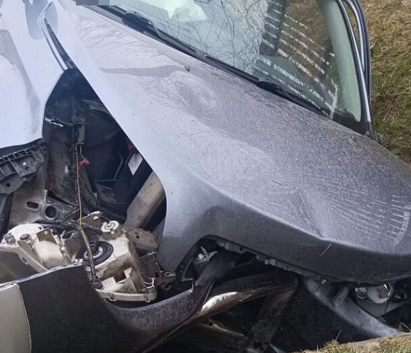 Poważny wypadek w powiecie biłgorajskim. 71-letni kierowca w szpitalu