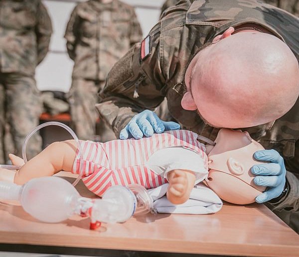 Żołnierze 2 LBOT na kursie KPP