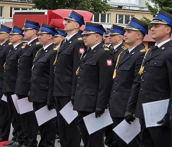 Dzień Strażaka w KM PSP w Zamościu. Strażacy odebrali awanse i odznaczenia
