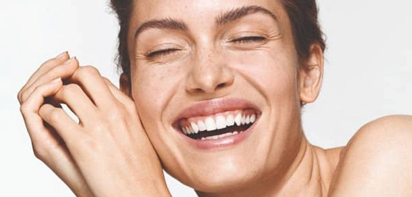 Kosmetyki kliniczne a produkty drogeryjne - czym naprawdę się różnią?