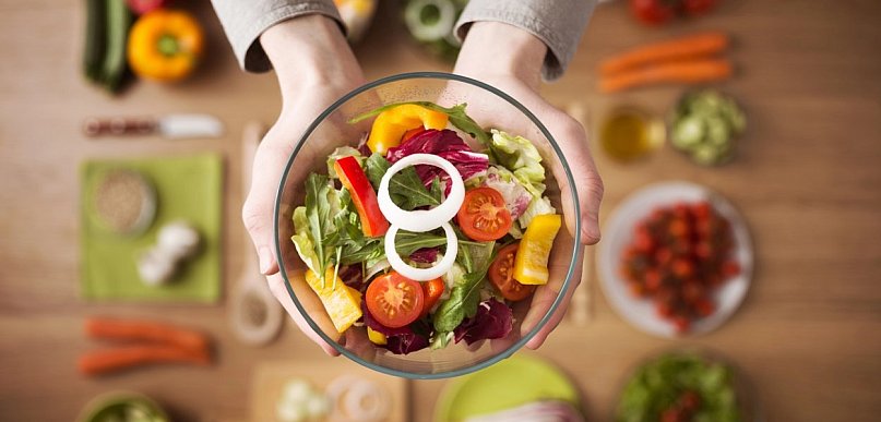 Jak odpowiednia dieta stabilizuje poziom cukru i ważnych hormonów?