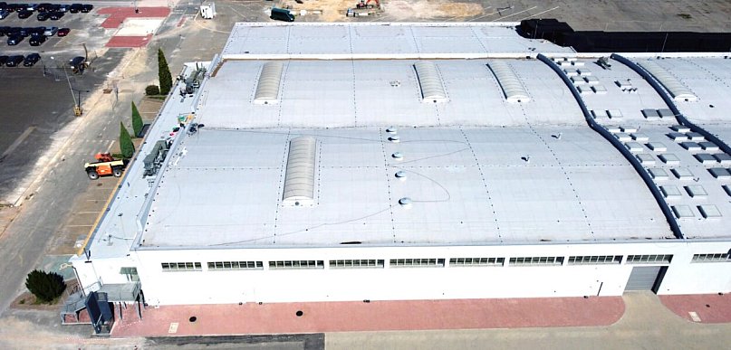 Renowacja dachu – jak uzyskać szczelny, ciepły i estetyczny dach?