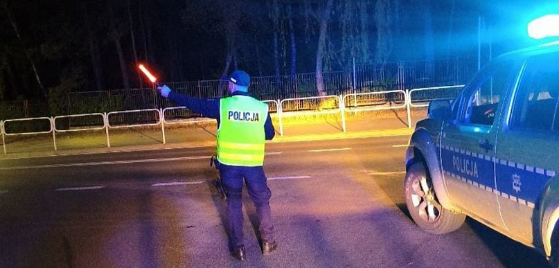 Pożar w powiecie biłgorajskim! Kluczowe drogi zablokowane