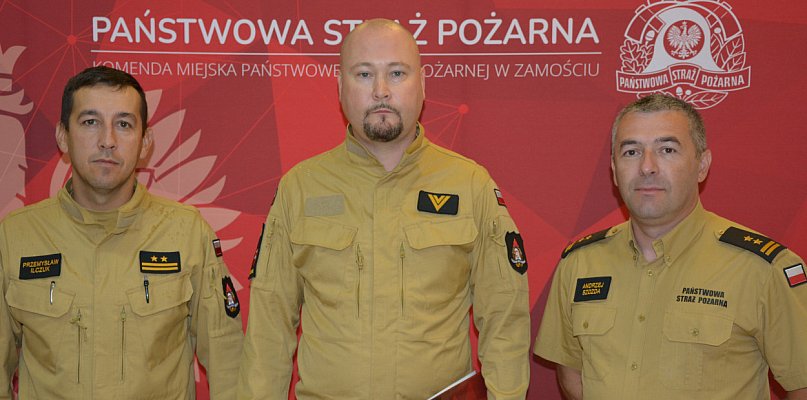 Komendant wyróżnił postawę zamojskiego strażaka - 366638