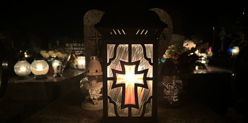 Wspominamy tych, którzy odeszli w minionym roku - 367481