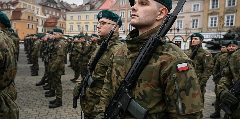 Prawie 500 żołnierzy złożyło przysięgę wojskową w Lublinie - 368529