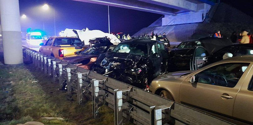 Karambol na S19 ; trasa do Rzeszowa jest zablokowana - 368764