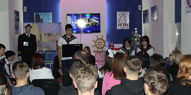 Sztuka pod żaglami w zamojskiej bursie