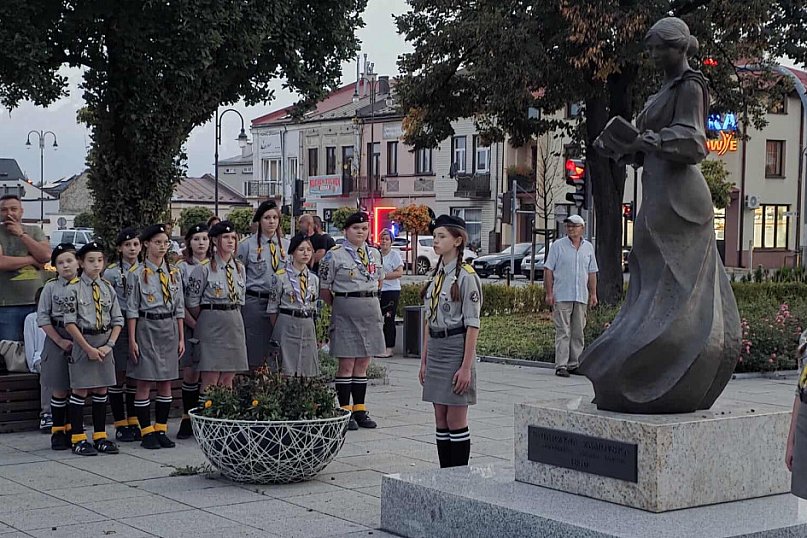 Janowski Hołd Obywatelski