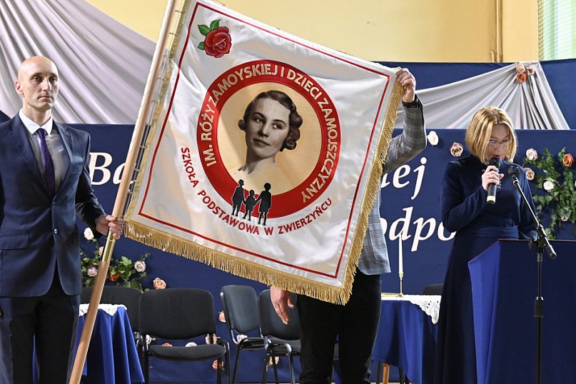 Szkoła w Zwierzyńcu im. Róży Zamoyskiej i Dzieci Zamojszczyzny