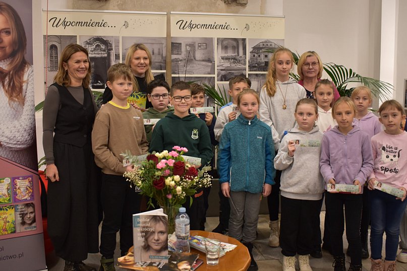 Lidia Miś w tarnogrodzkiej bibliotece