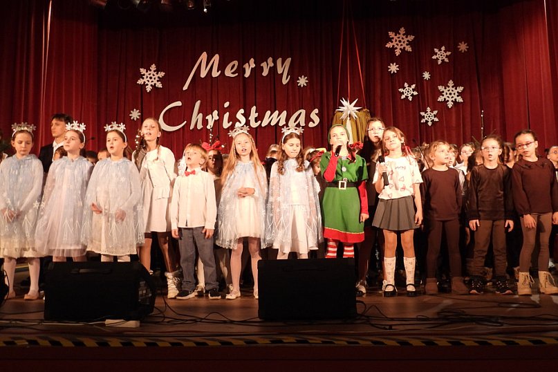 Jubileuszowy Spektakl Świąteczny „Saving Christmas”