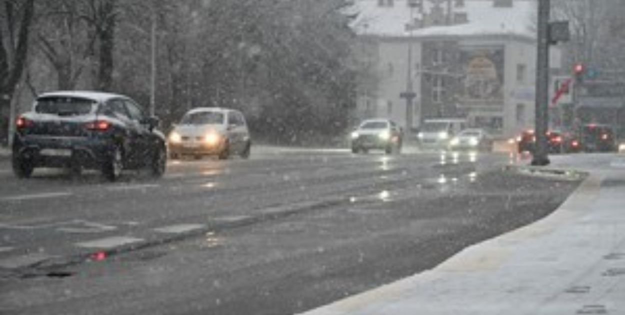 Uwaga! Śliskie drogi w regionie/Foto: Policja Podkarpacka