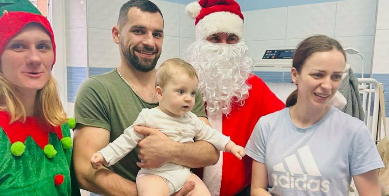 Świąteczna radość w Samodzielny Publiczny Zespół Opieki Zdrowotnej w Tomaszowie Lubelskim — Mikołaj po raz kolejny odwiedził oddział dziecięcy/Foto Facebook SPZOZ w Tomaszowie Lubelskim