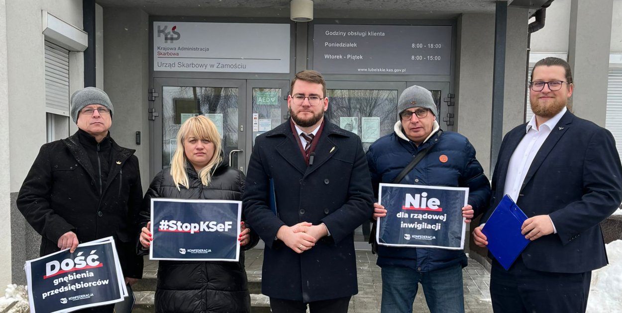 Protest Konfederacji w Zamościu przeciwko KSeF