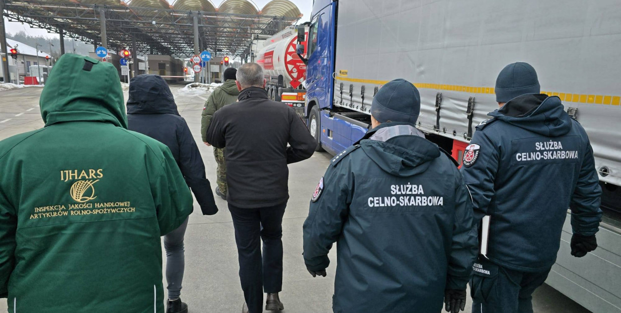 Ochrona rynku rolnego i polskich producentów – Hrebenne pod stałym nadzorem