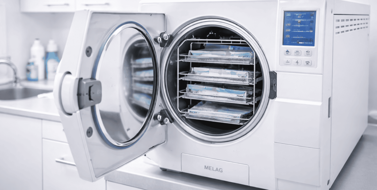 Dlaczego autoklaw jest kluczowy w codziennej praktyce stomatologicznej?