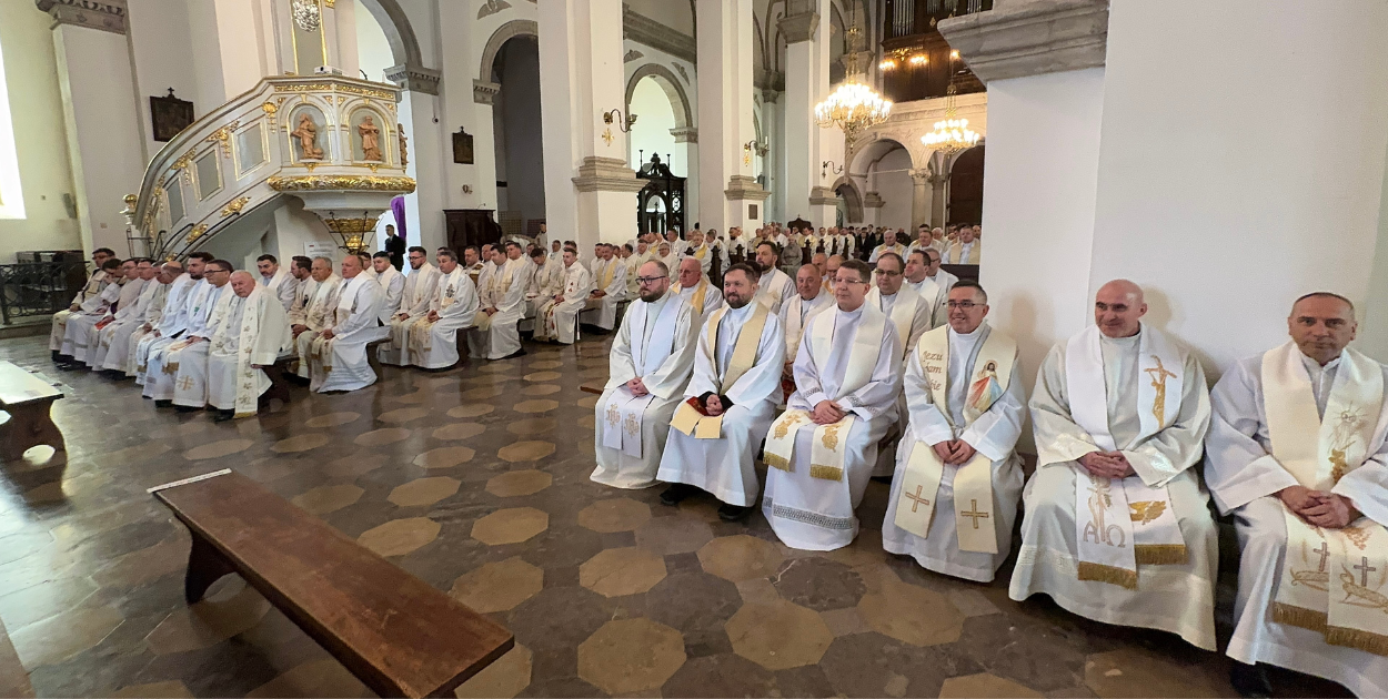 Wielki Czwartek 2026 w Zamościu. Msza Krzyżma w katedrze