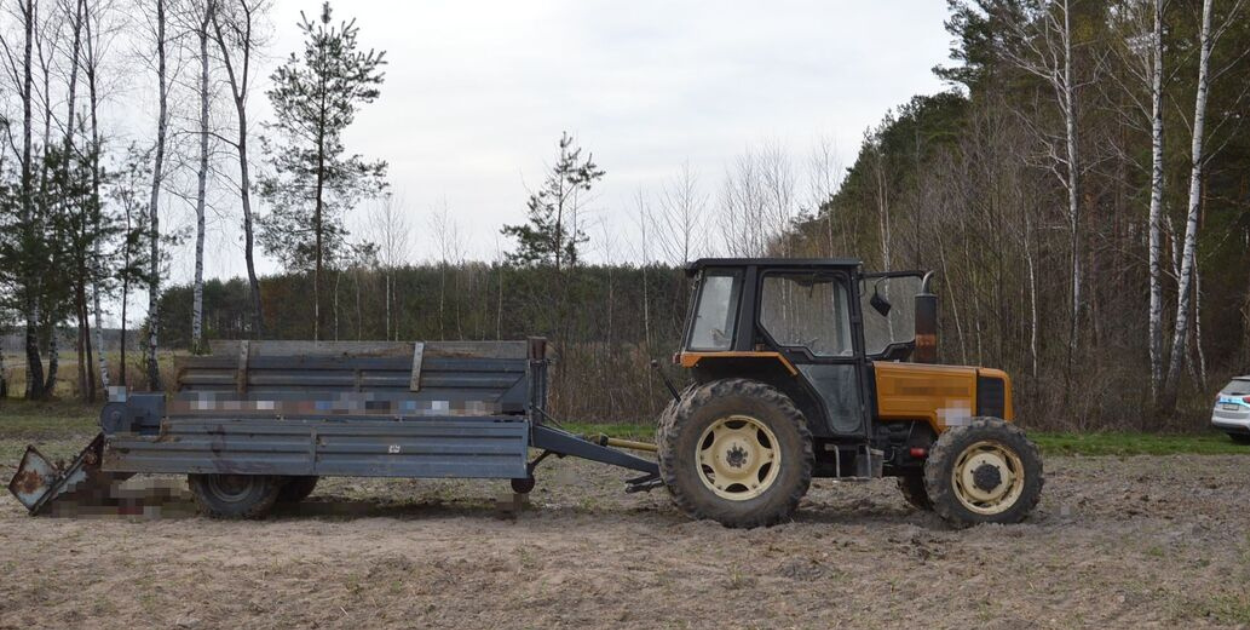 Maszyna rolnicza okaleczyła 58-latka! Dramatyczna akcja LPR