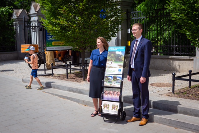 Świadkowie Jehowy, Lublin wejście do Ogrodu Saskiego fot. JW.ORG