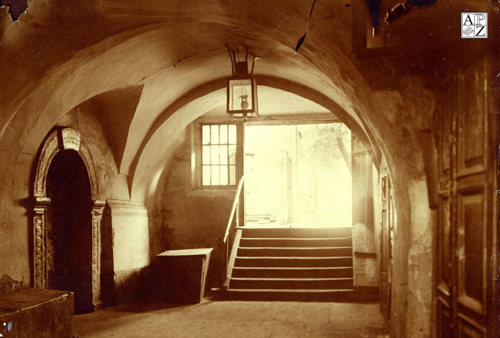  Synagoga w Zamościu - sień, l. 30-te. Fot. inż. W. Gizbert-Studnicki. Fotografię przekazał do Archiwum A.K. 